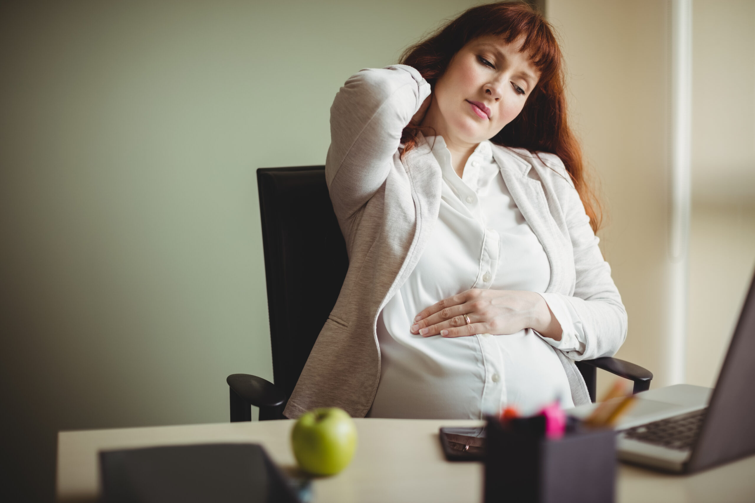 Pregnancy back pain presents a range of symptoms that can vary from woman to woman